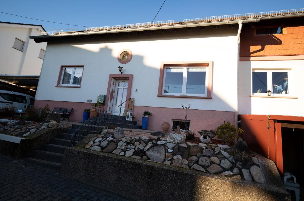 Ferienwohnung Friedel Und Kaethe Oberthal Exterior foto